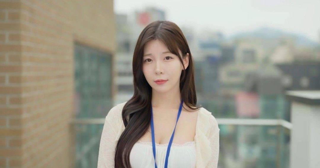 《嘘,美女拍摄中》官方版