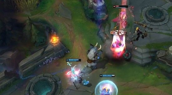 《英雄联盟手游》斯莫德辅助英雄搭配攻略